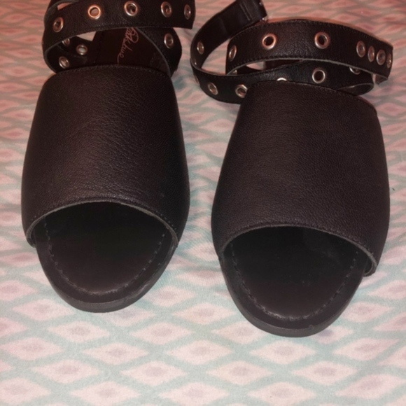 ASOS Park Lane Leather Eyelet Sandal - Picture 6 of 7